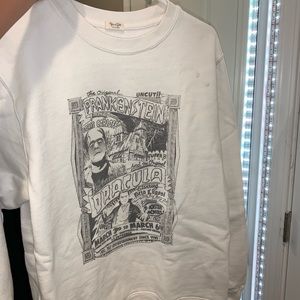 Brandy Melville Crewneck🤍